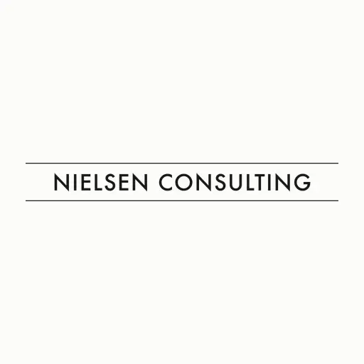 Nielsen Consulting logo