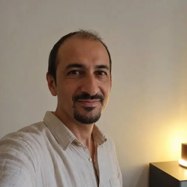 Mustafa Ecer