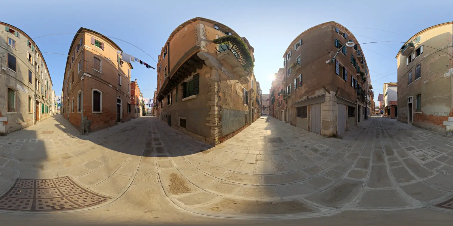 Venetian Crossroads