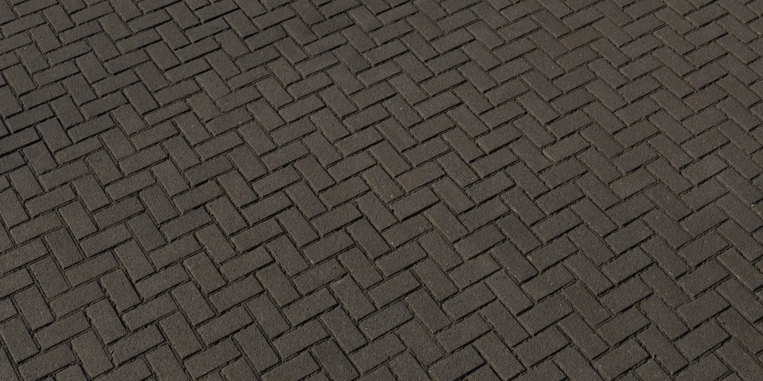 Herringbone Pavement 3 — preview 1, by Rob Tuytel (Poly Haven, CC0)