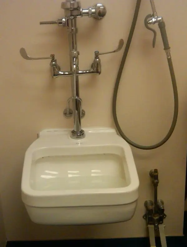 Clinical Sink Hosptial Soiled Utility Hopper