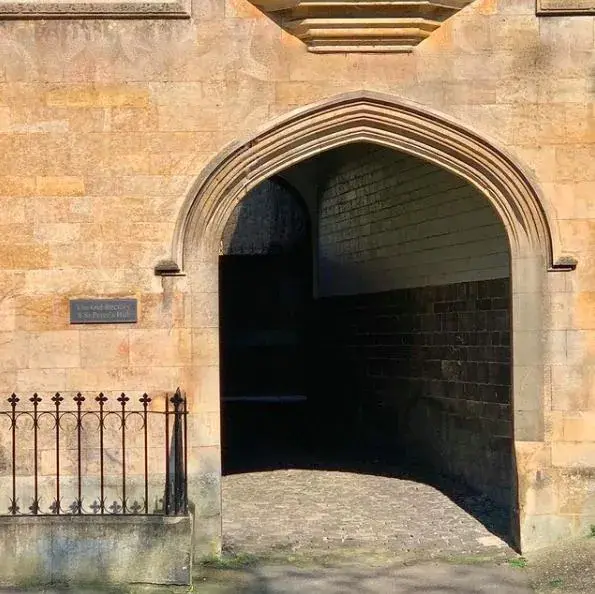 Parametric Door - Tudor Arch