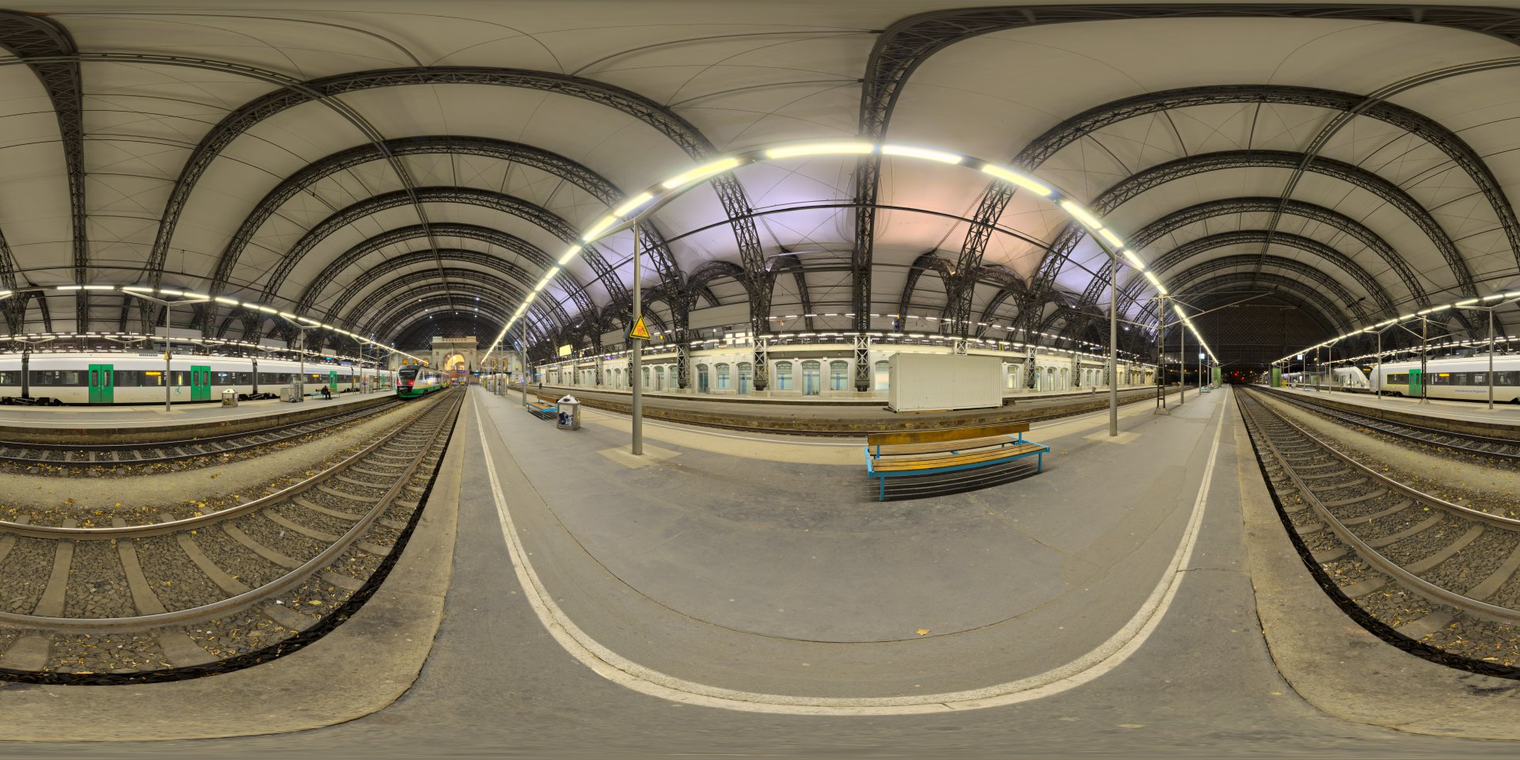 Dresden Station Night