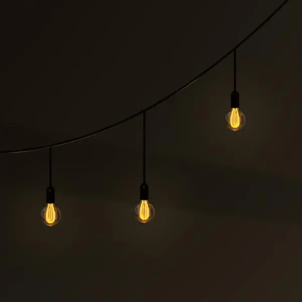 String Lights — preview 1, by Ryan Davis (RevitCity, CC0)
