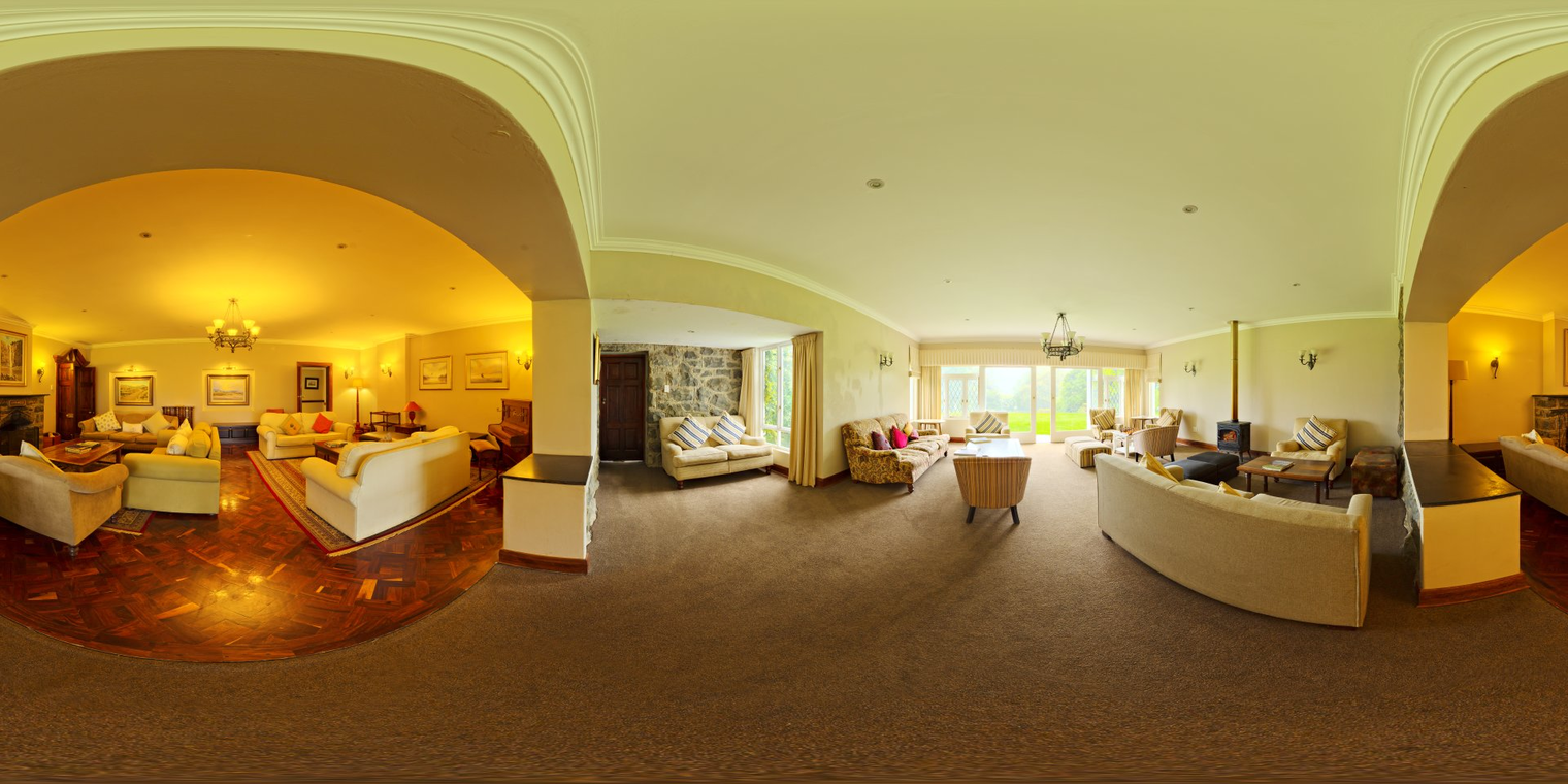 Lythwood Lounge
