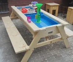 Water Play Table