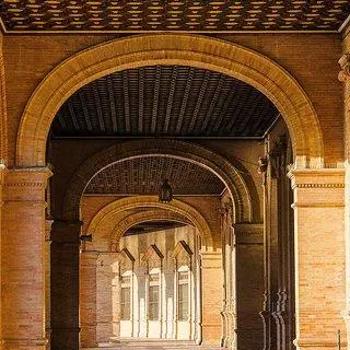 Parametric Door - Segmented Arch — preview 1, by ArchZO (RevitCity, CC0)