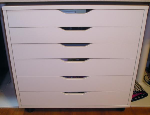 Ikea Alex