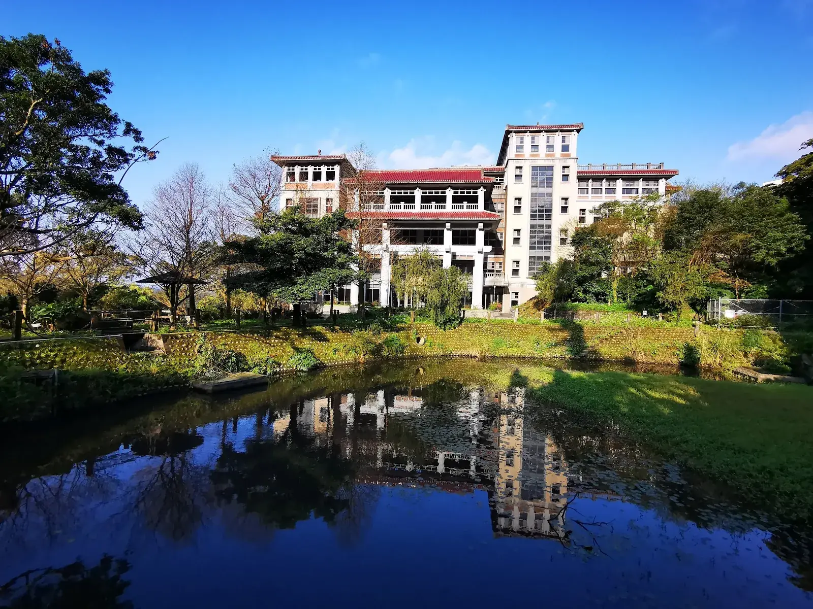 HuaFan University