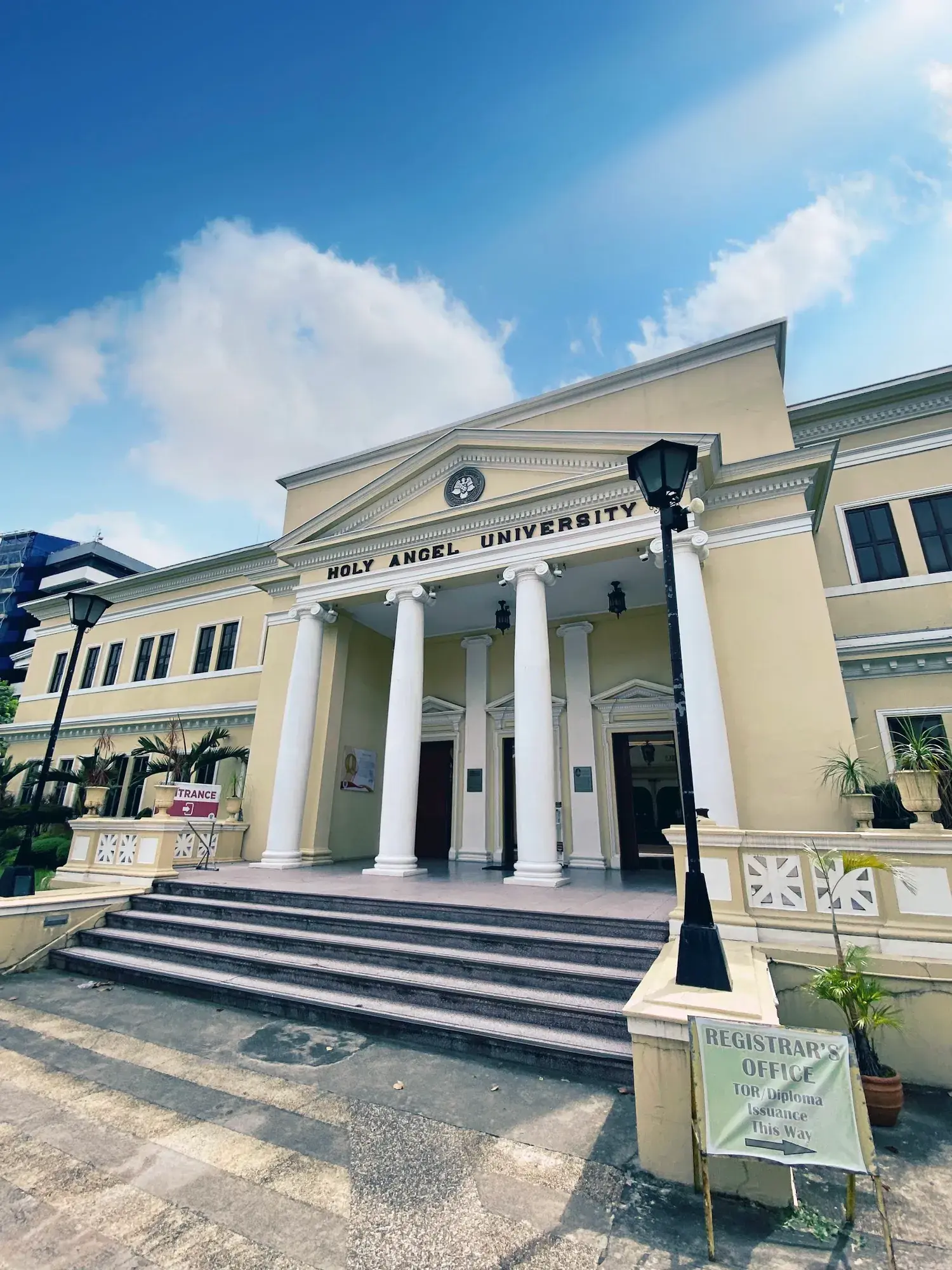 Holy Angel University