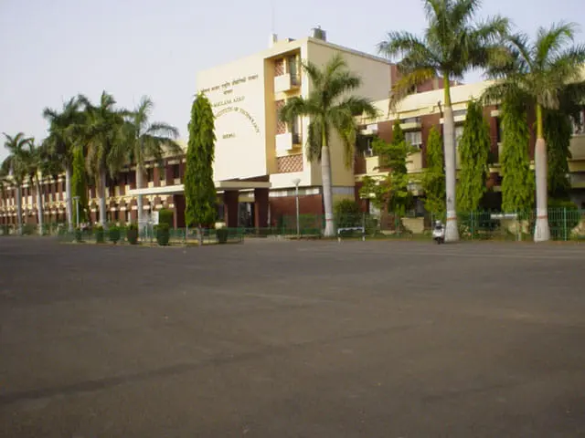 Maulana Azad National Institute of Technology, Bhopal logo