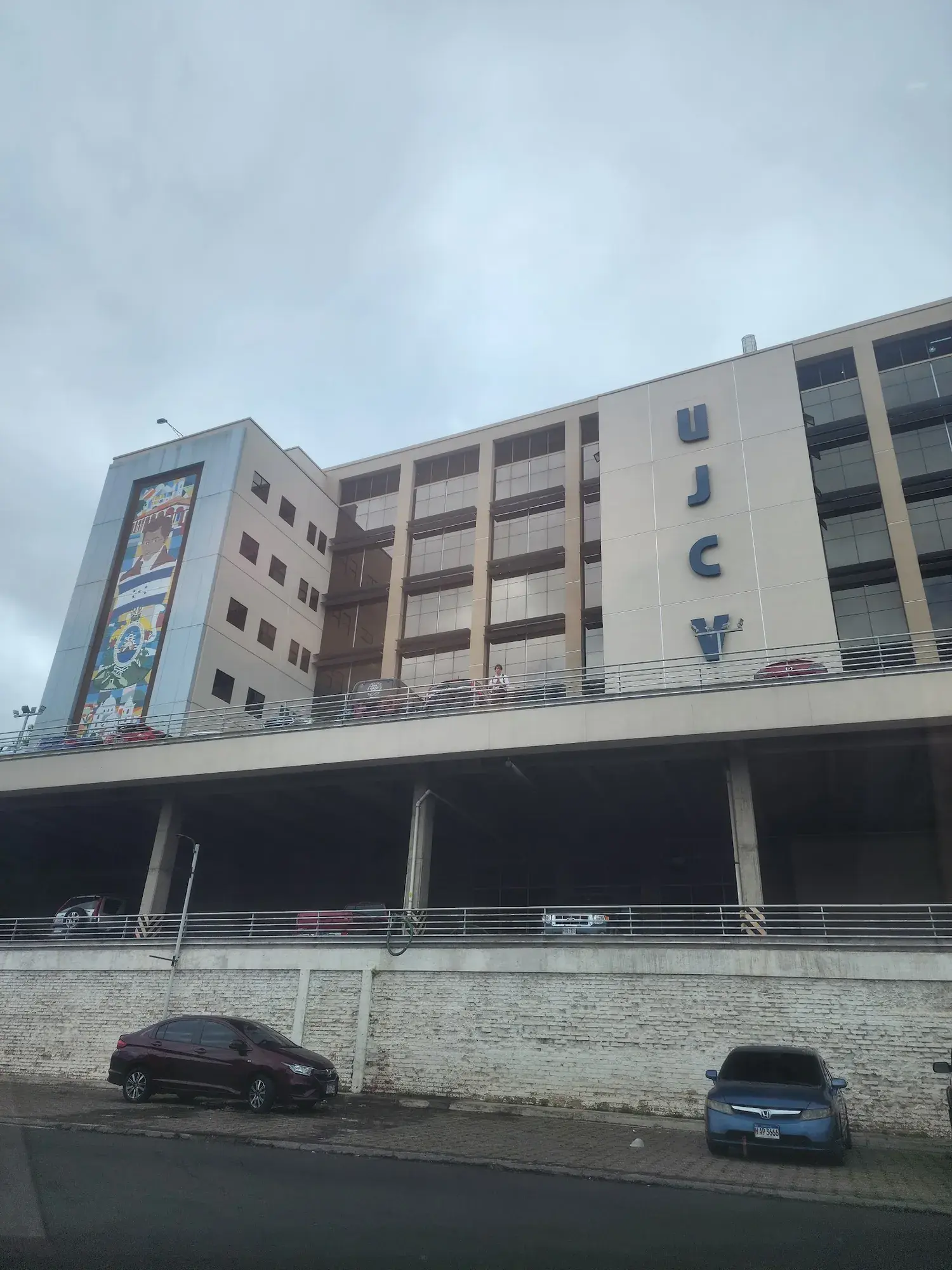 Universidad Jose Cecilio del Valle