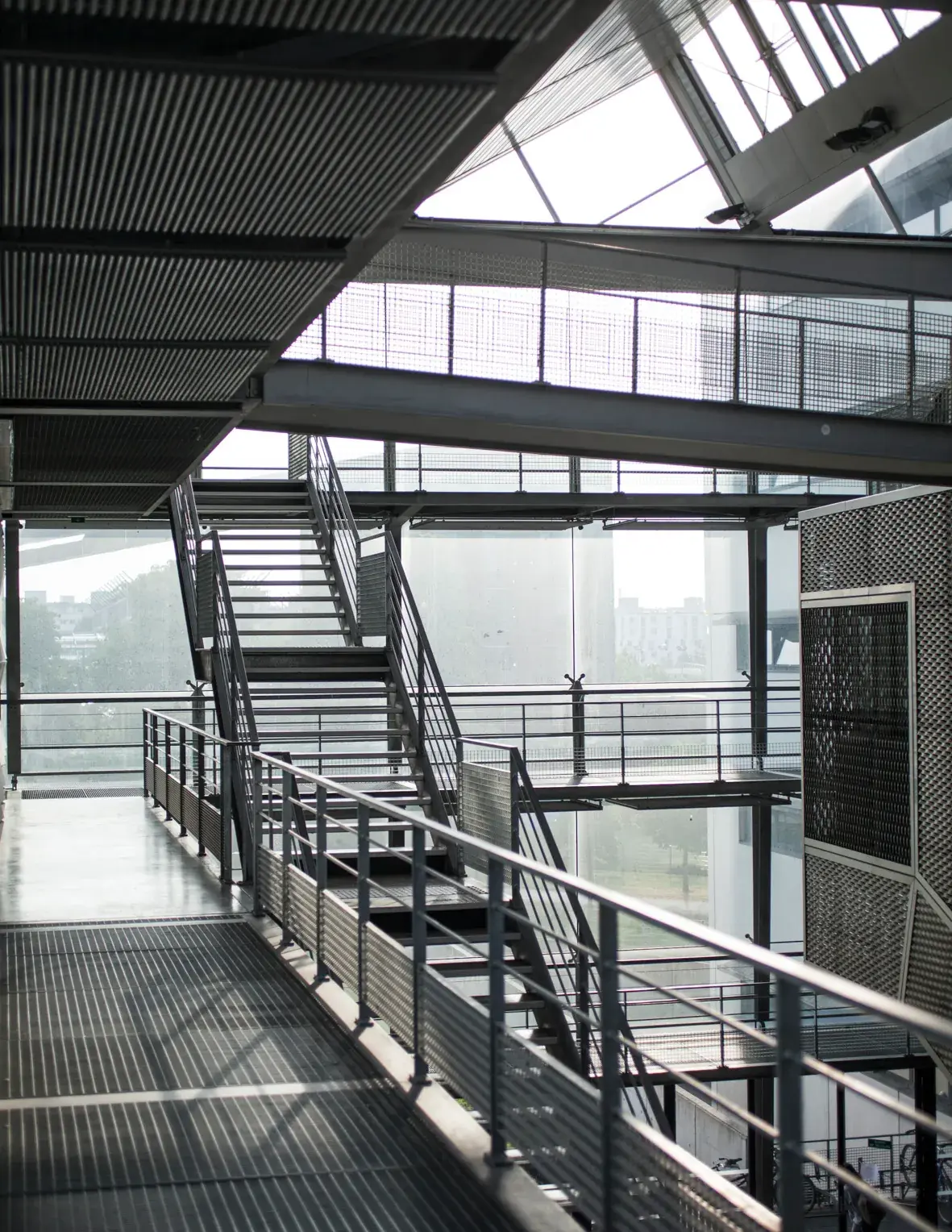 École d'architecture de la ville et des territoires à Marne-la-Vallée