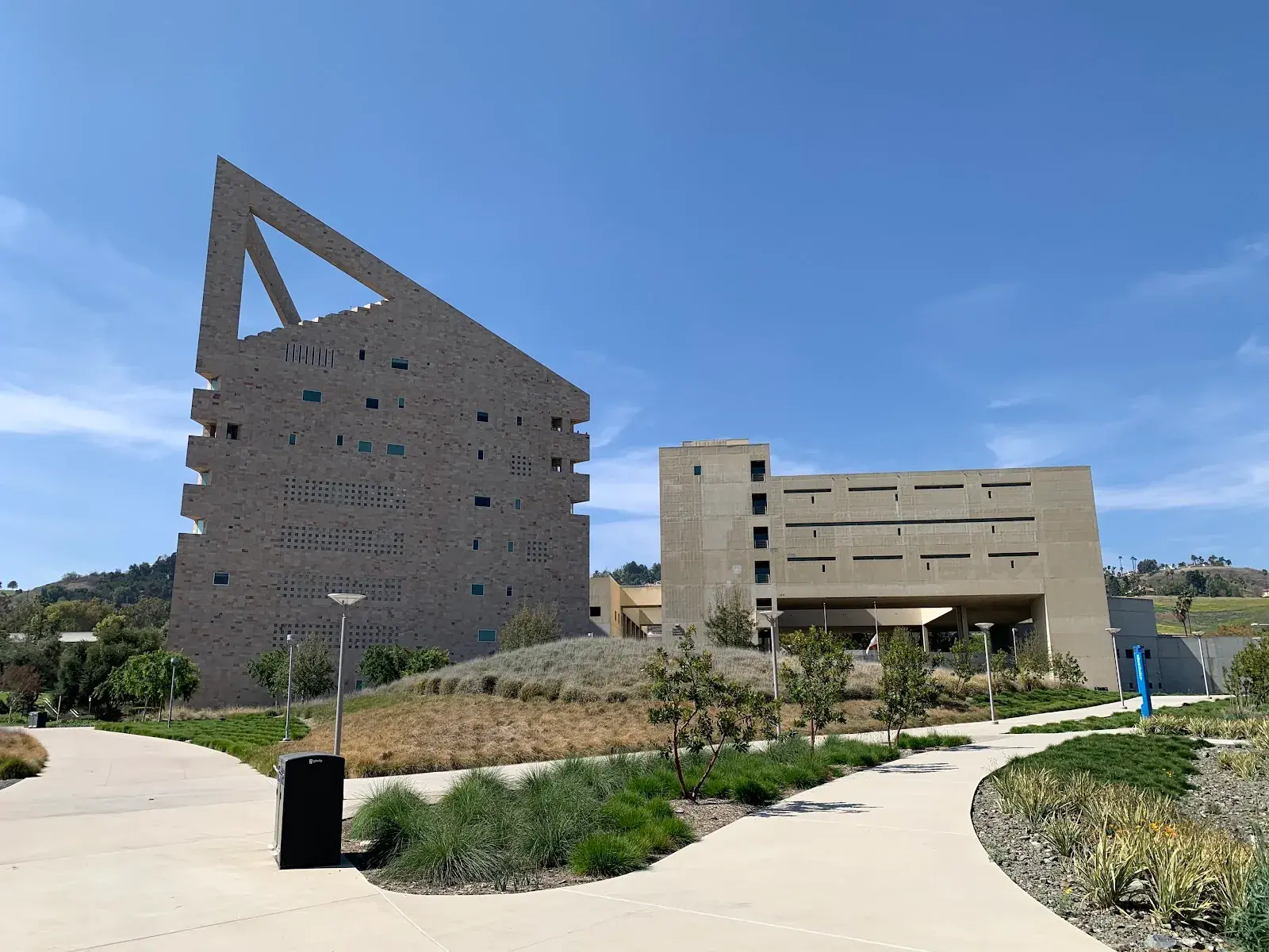 UCLA Extension / Cal Poly Pomona