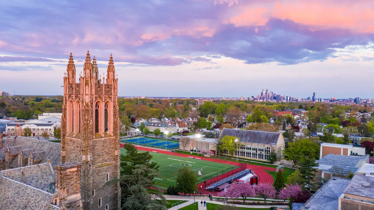 Saint Joseph's University