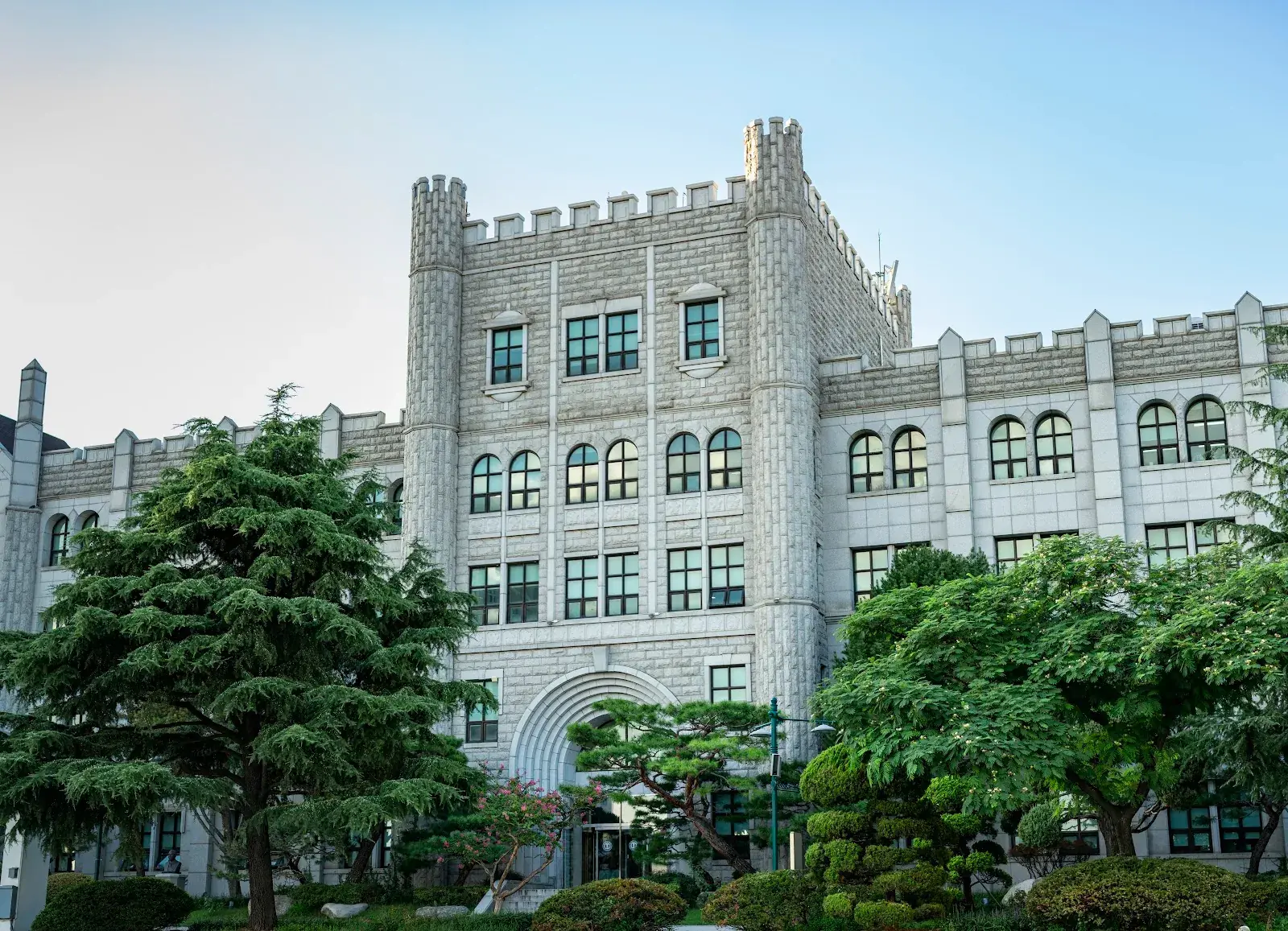 Dongduk Women's University