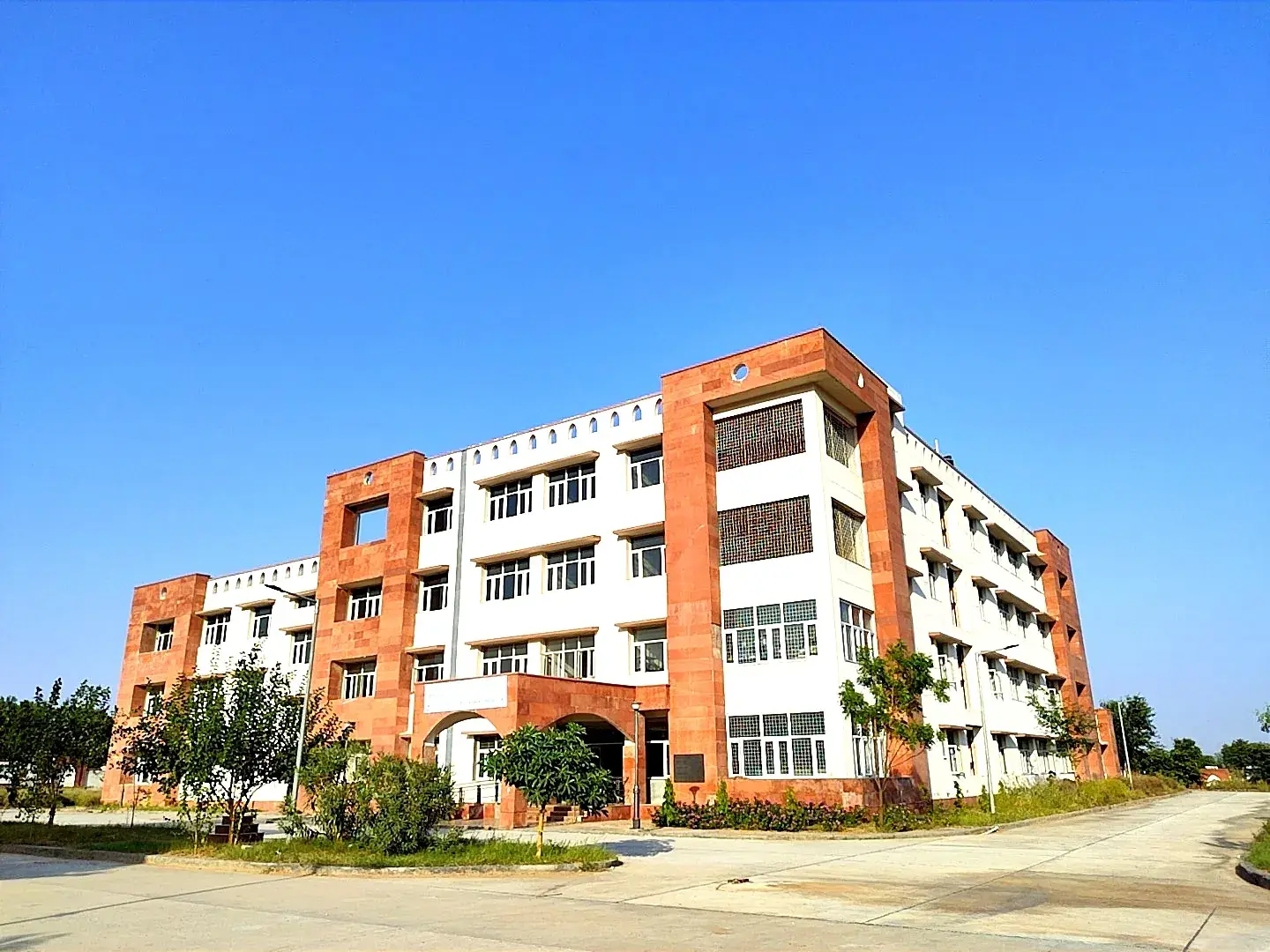 Azad University