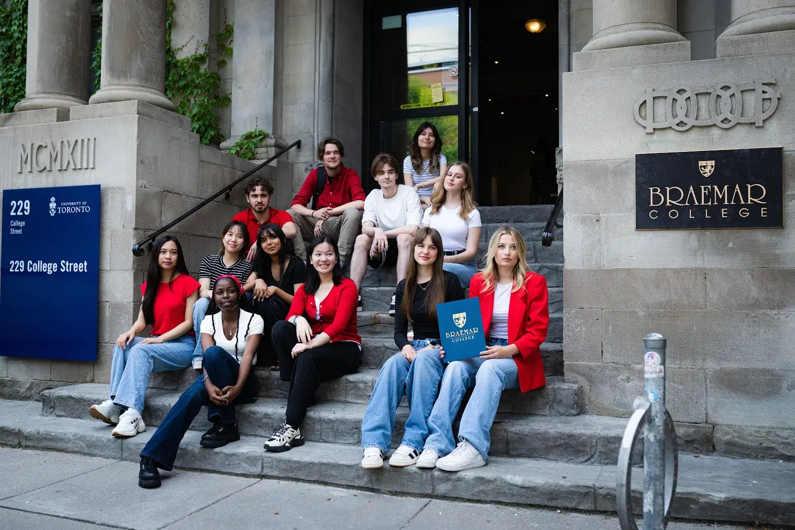 Braemar College