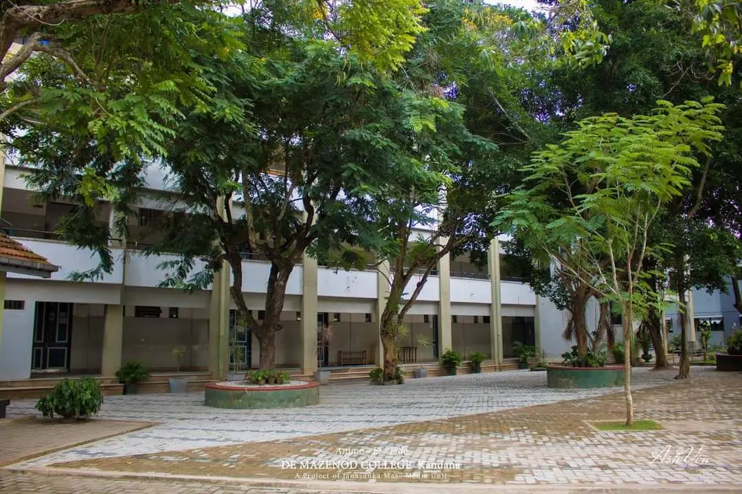 De Mazond College