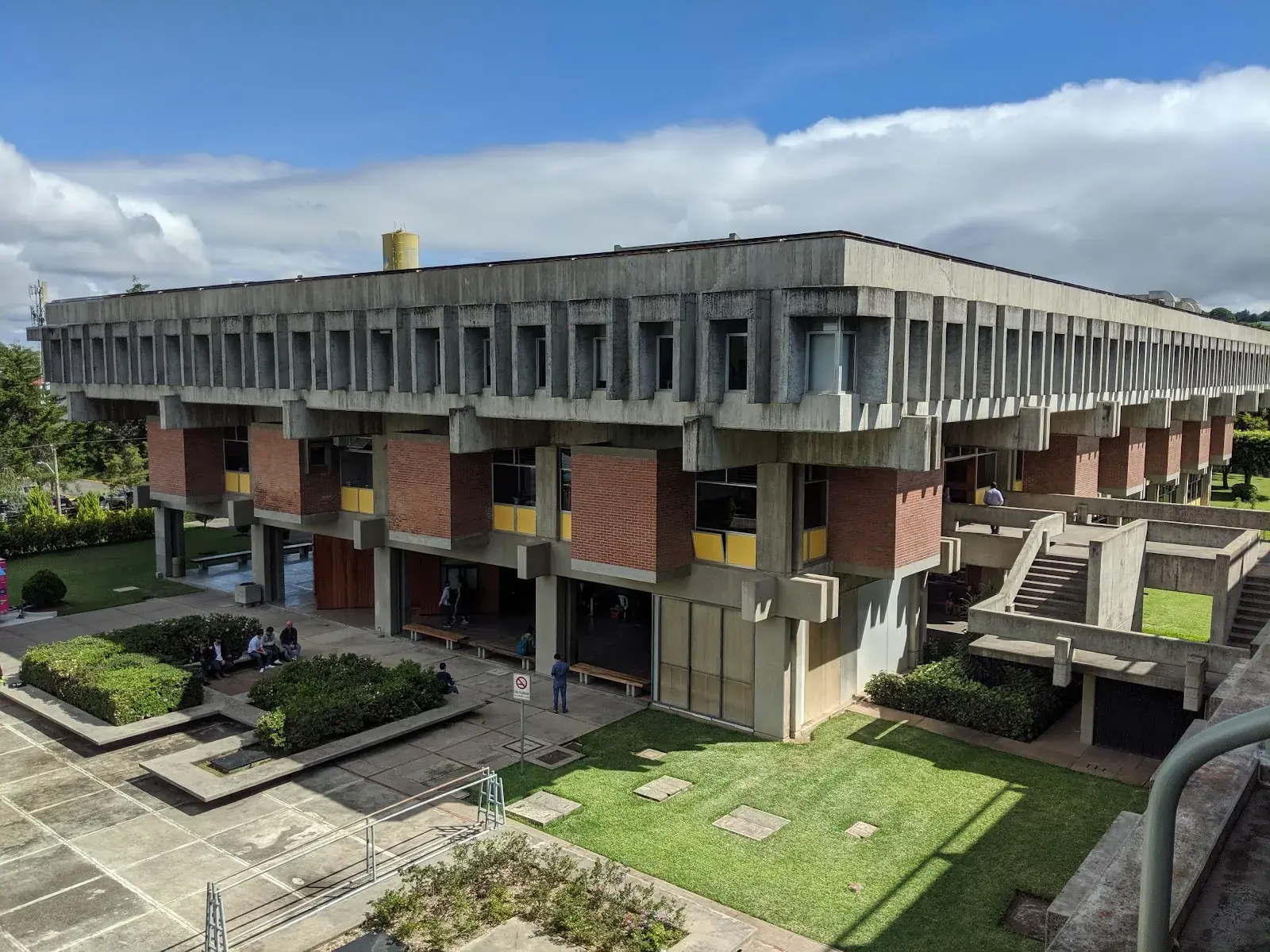 Universidad Rafael Landívar
