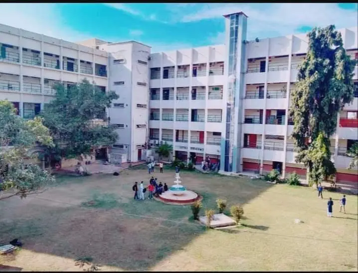 Dawood College of Engineering & Technology