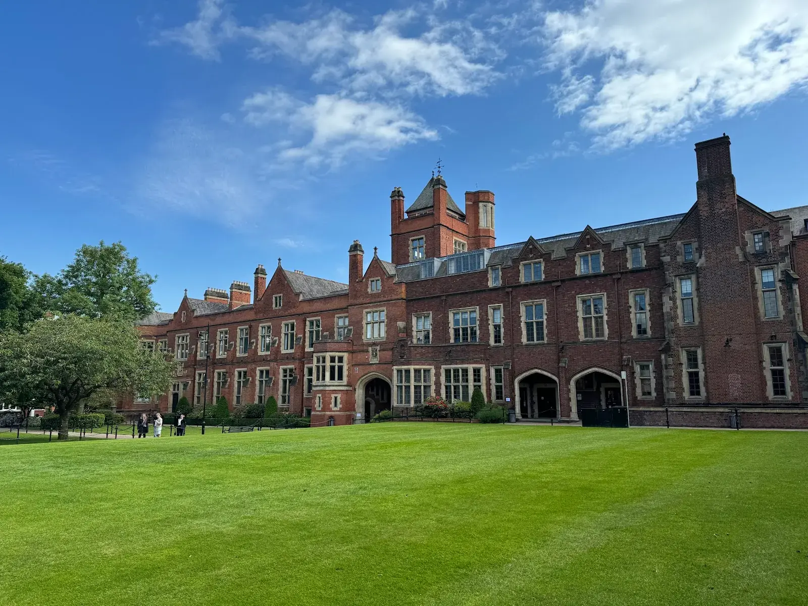 Queen's University of Belfast
