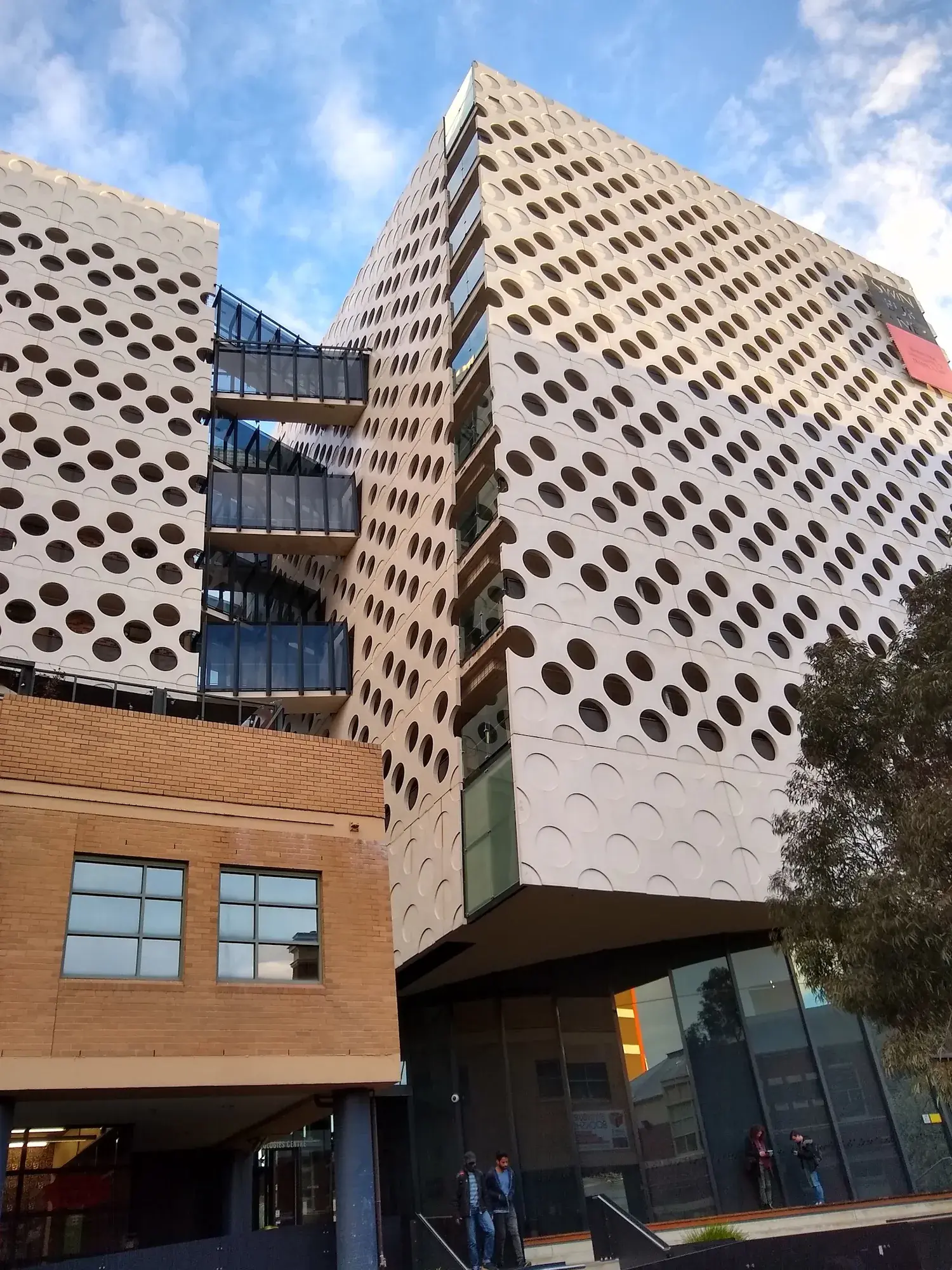 Swinburne University of Technology