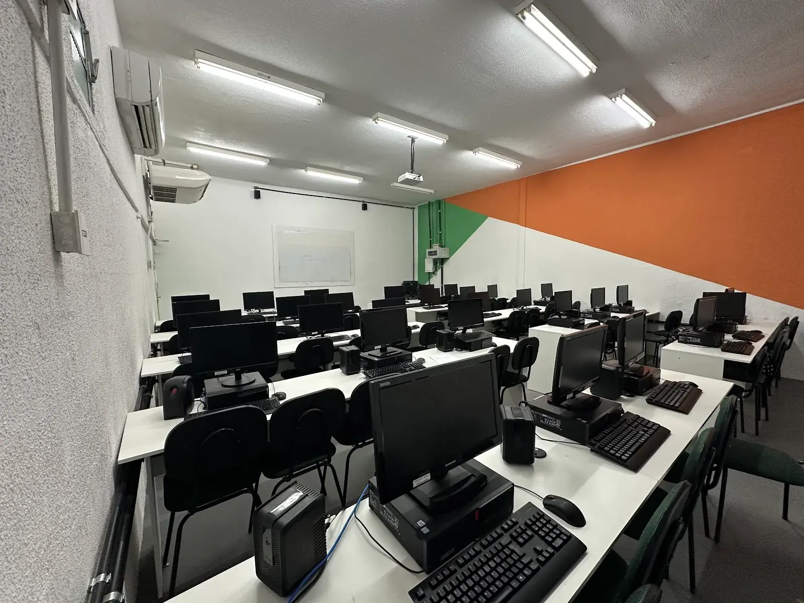 Faculdade de Ciencias Humanas ESUDA