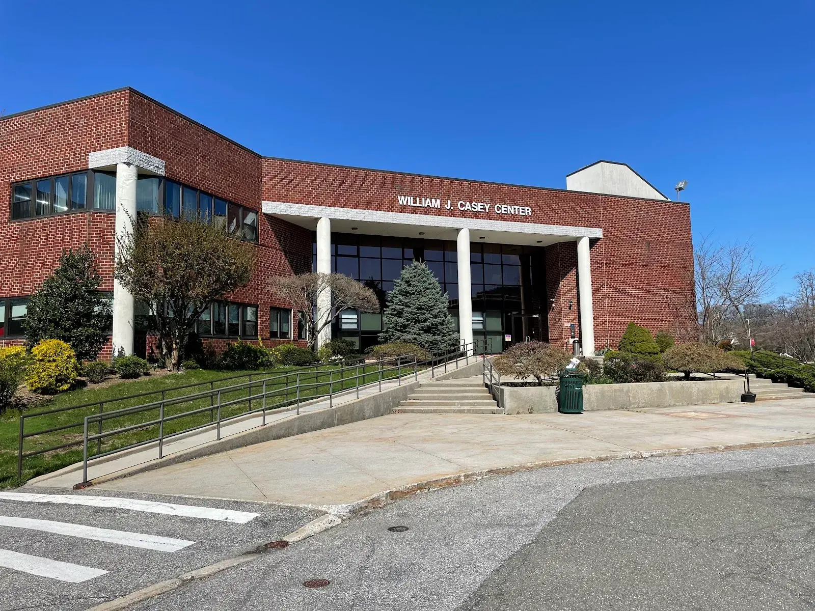 Molloy College, NY
