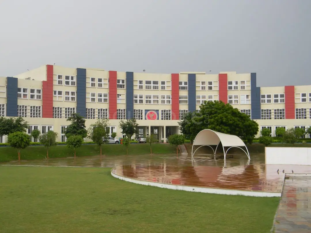 King College