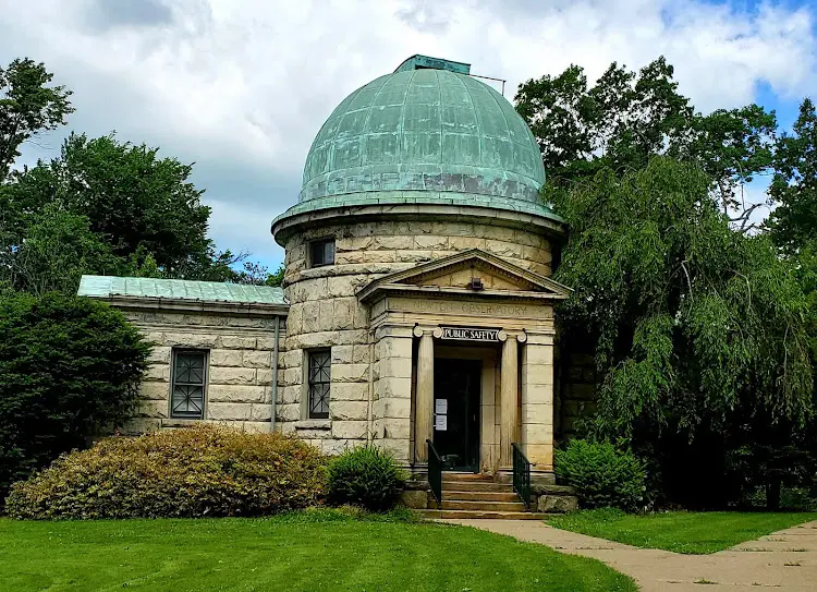 Allegheny College