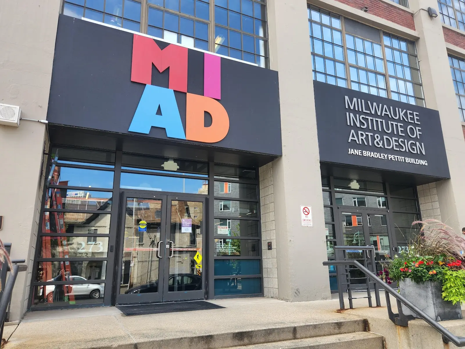Milwaukee Institute of Art and Design