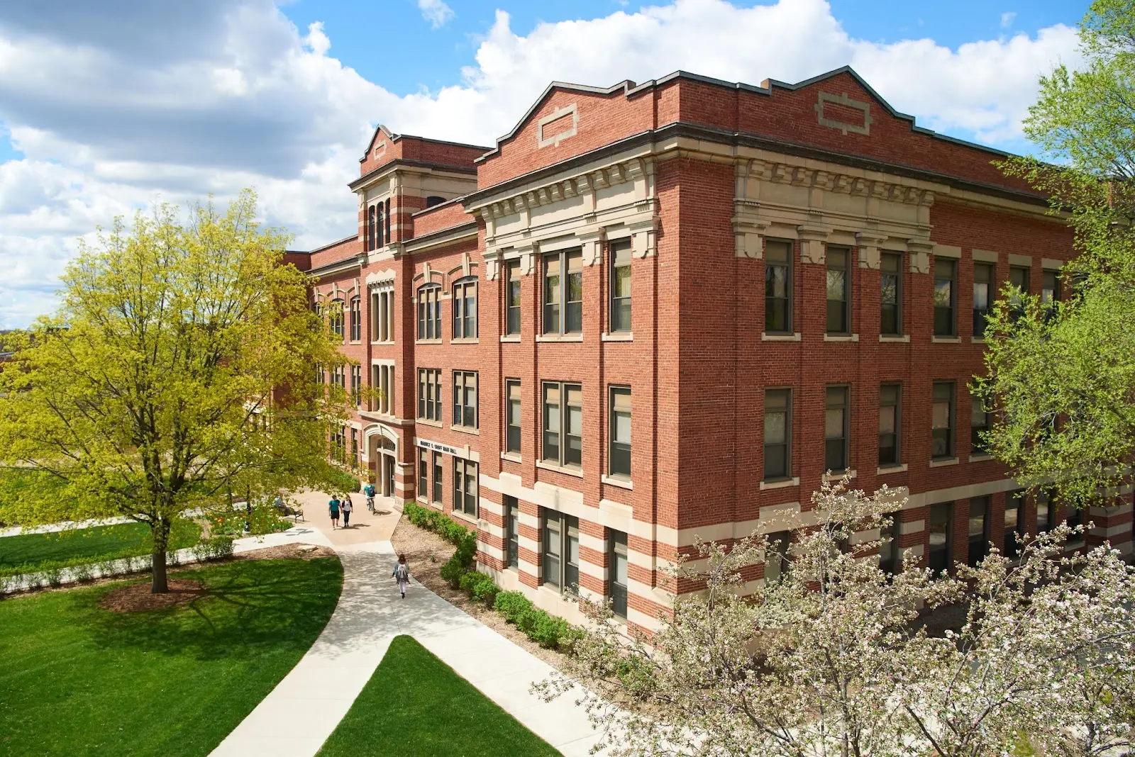 University of Wisconsin La Crosse