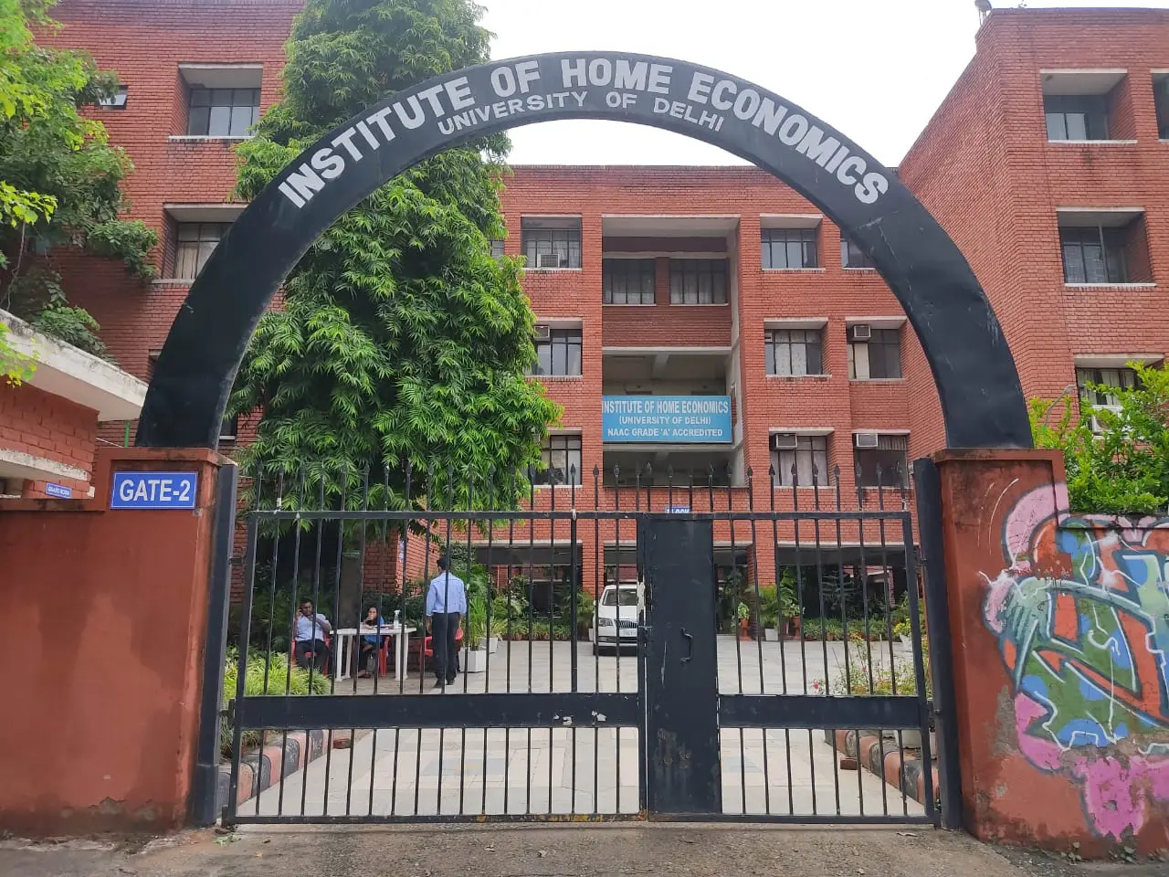 Institute of Home Economics