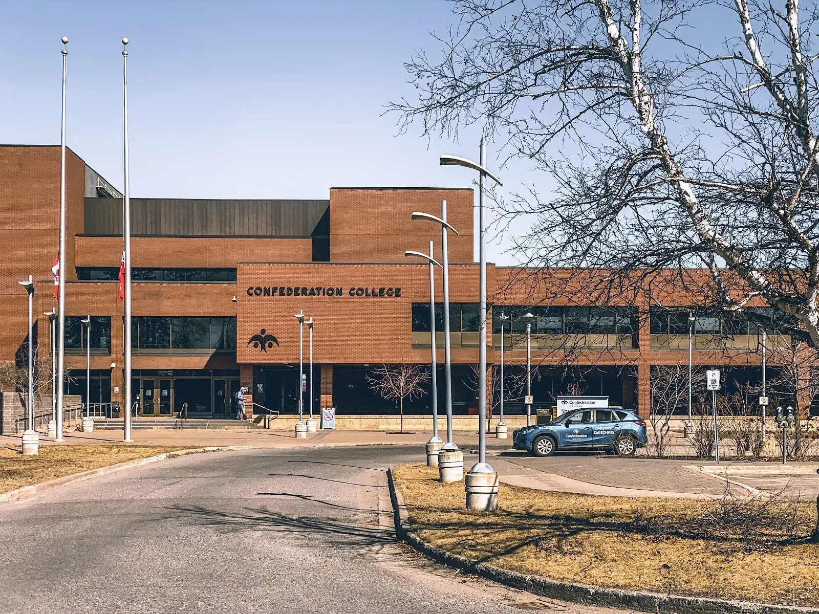 Confederation College of Applied Arts and Technology
