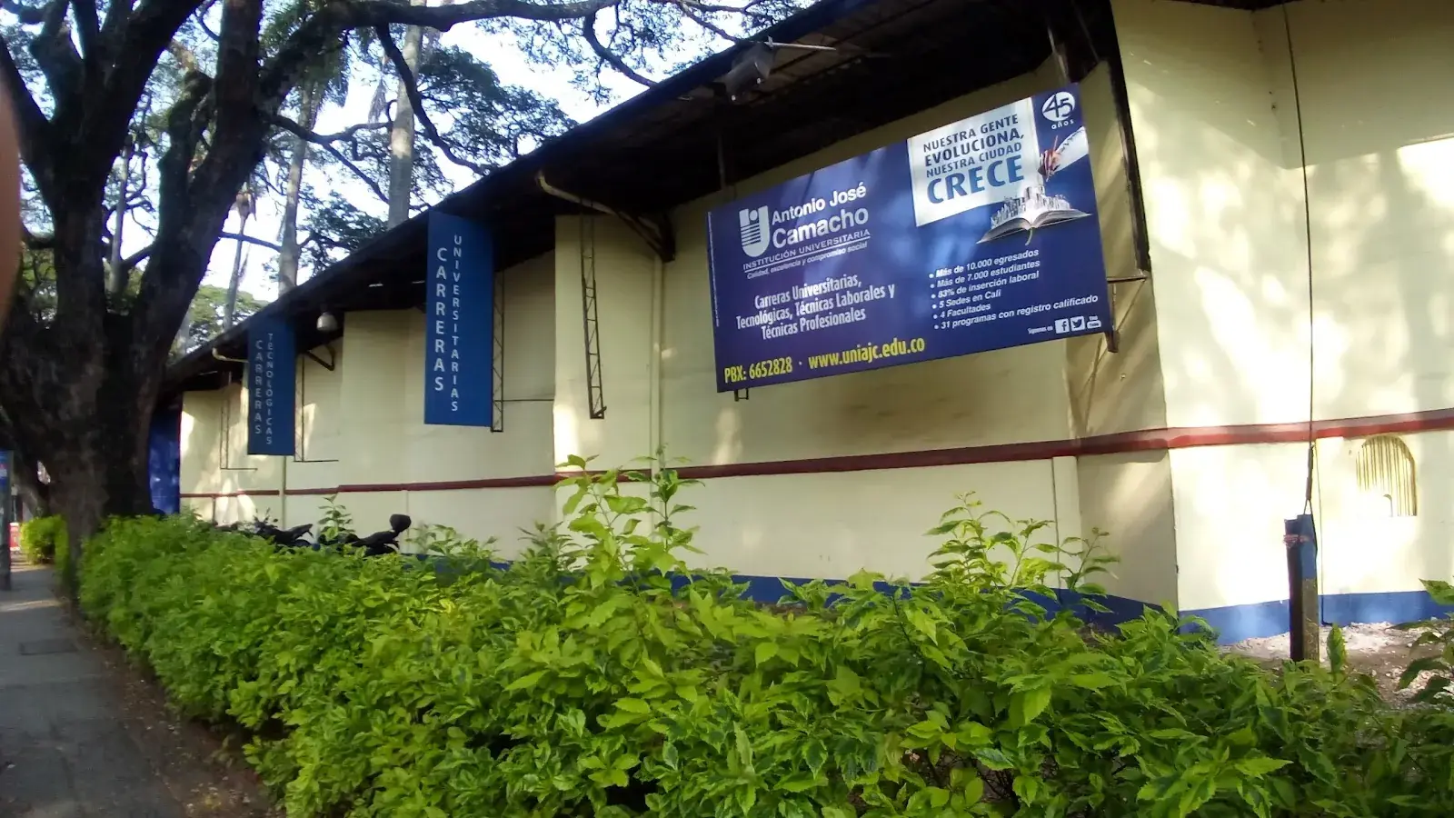 INSTITUCIÓN UNIVERSITARIA ANTONIO JOSÉ CAMACHO (Antonio J. Camacho University)