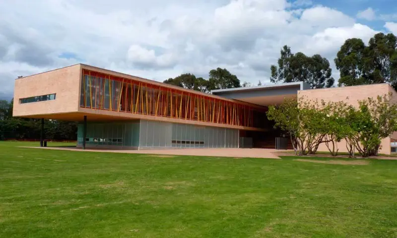 Colegio los Nogales