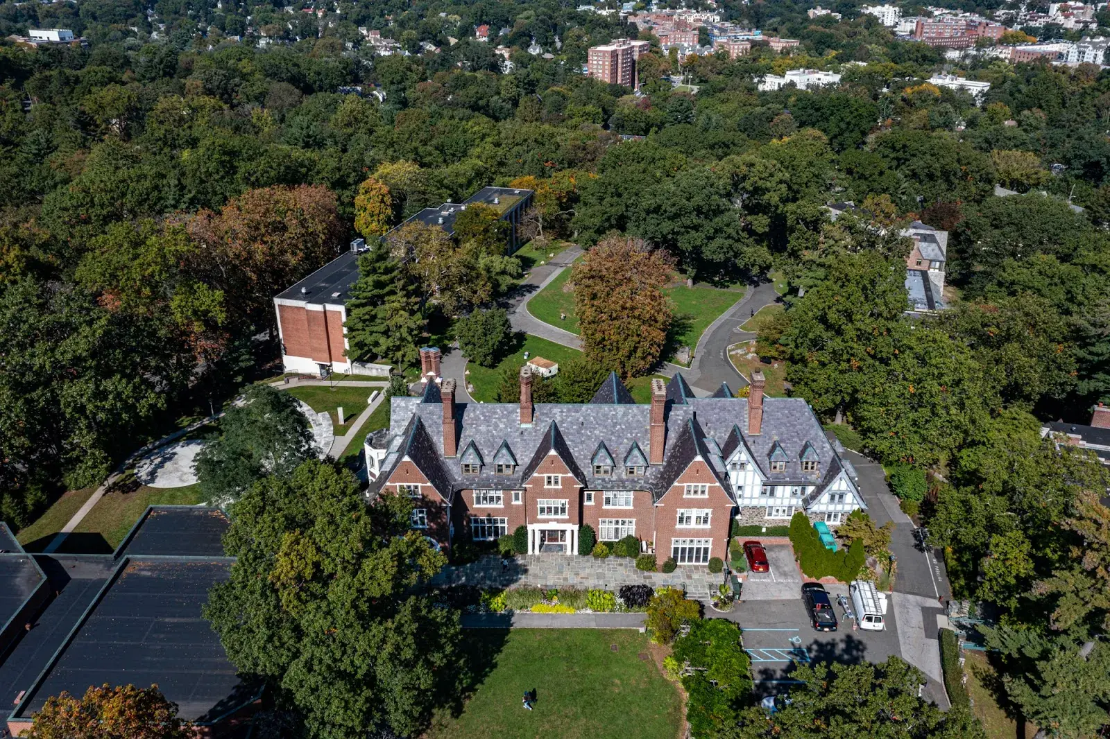 Sarah Lawrence College