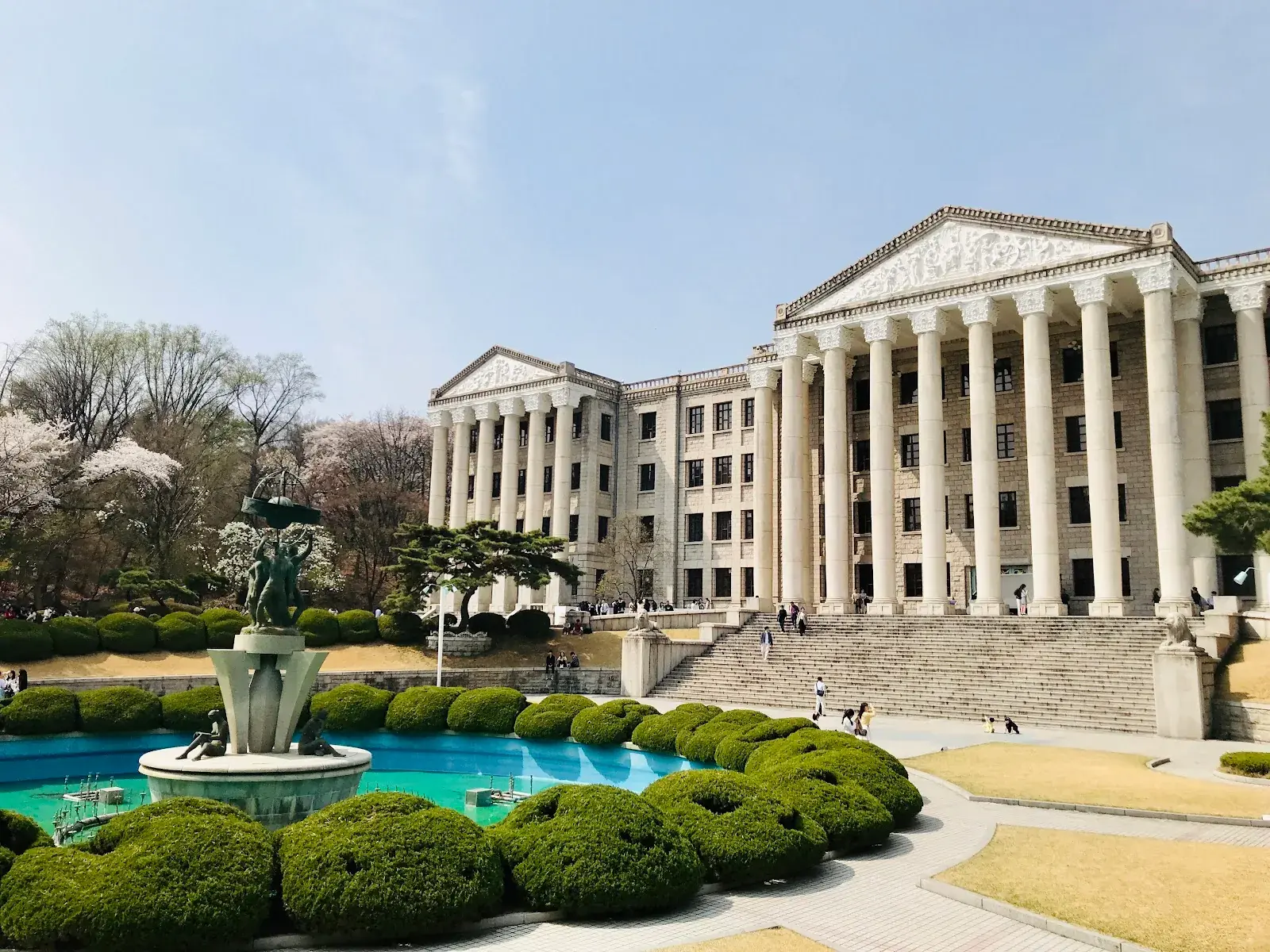 Kyunghee University