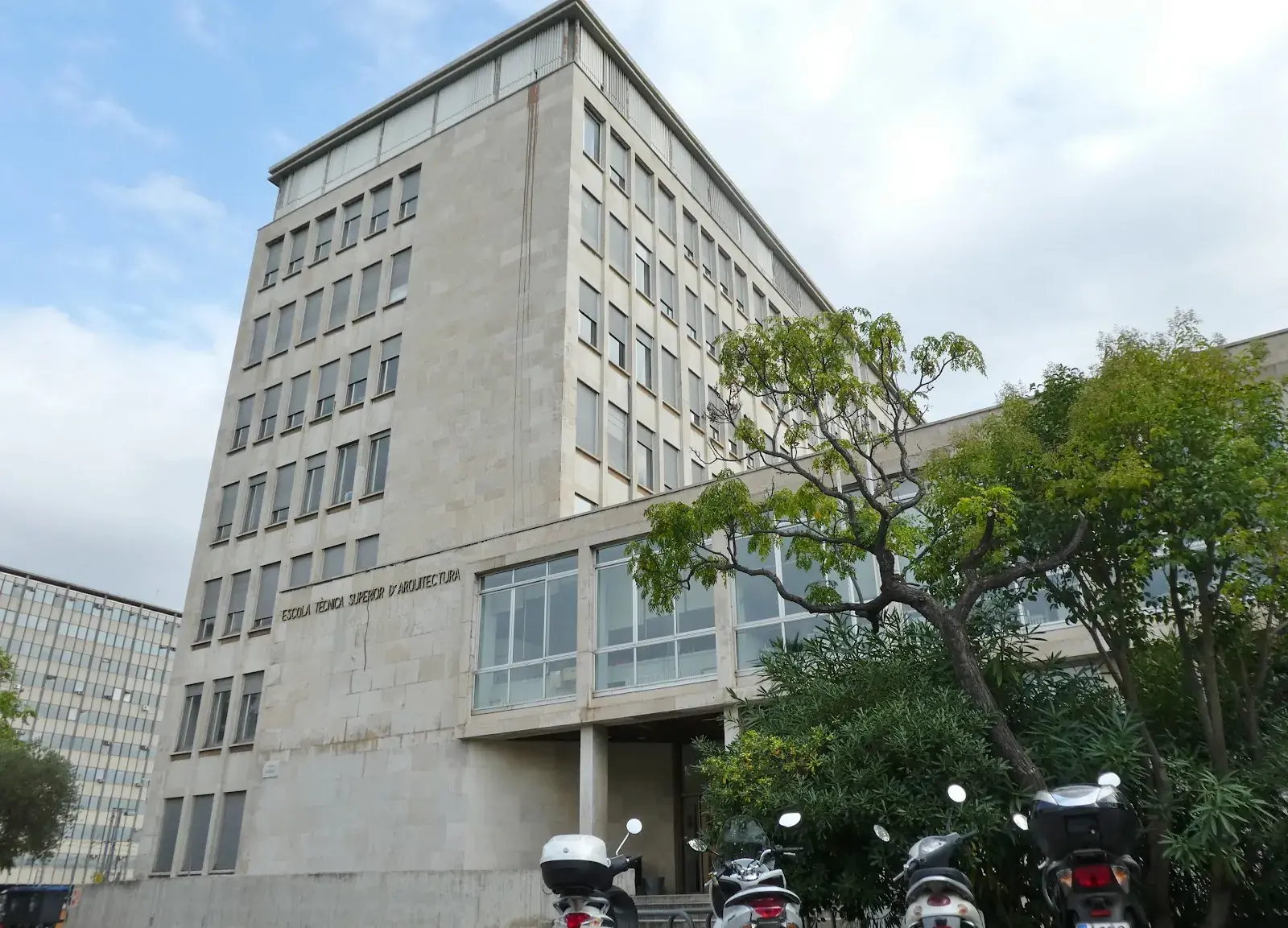 Escola Tècnica Superior d'Arquitectura La Salle, Universitat Ramon Llull
