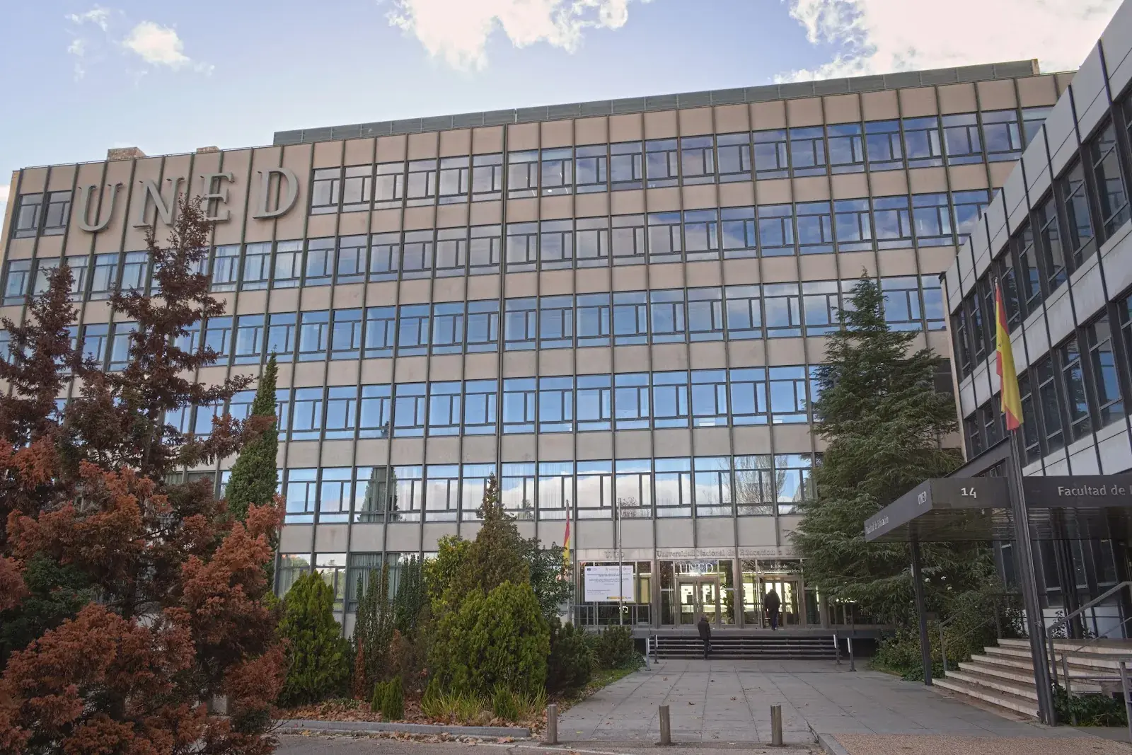 Escuela Técnica Superior de Ingeniería Informática (ETSII), UNED