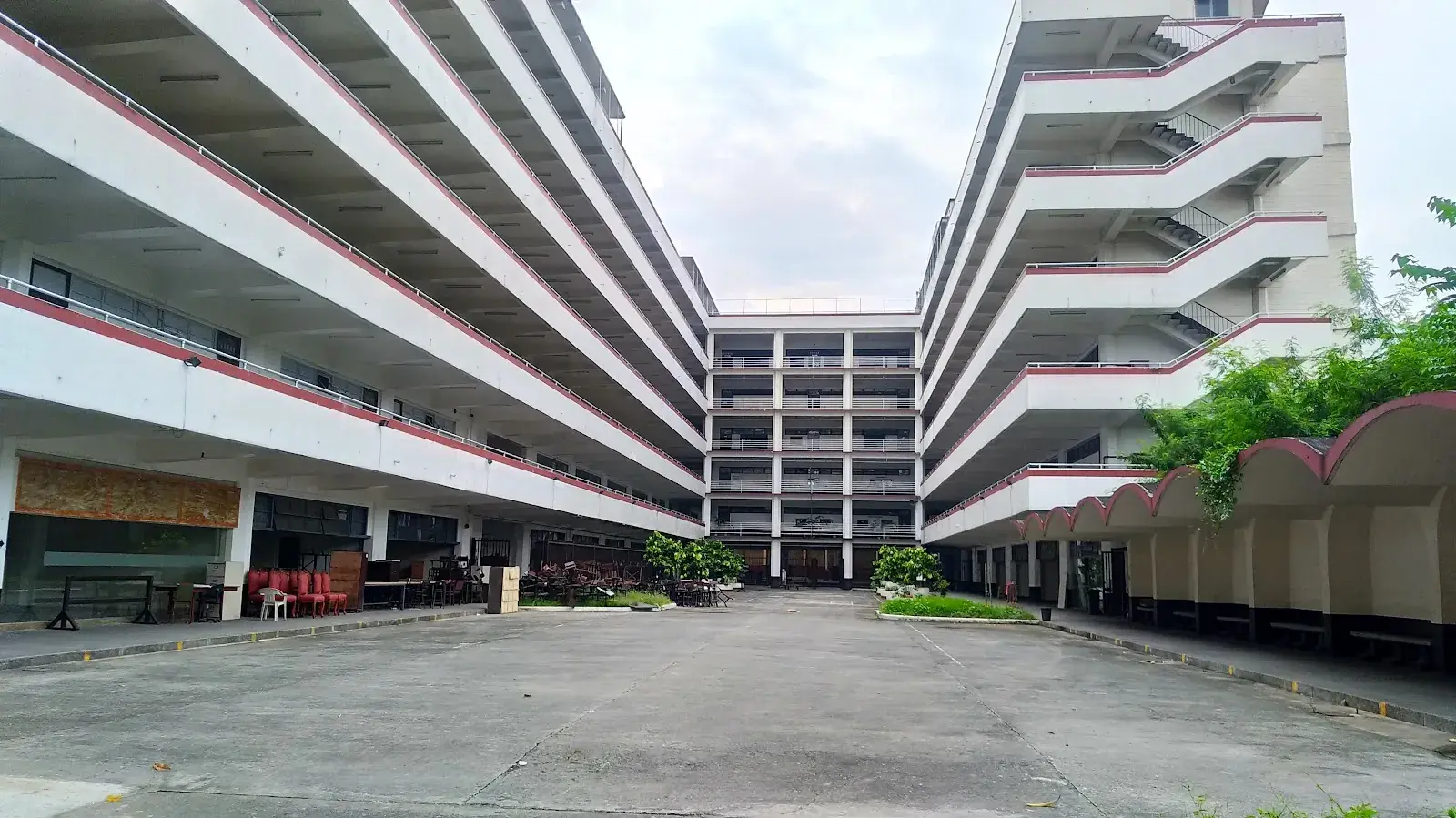 Manuel Luis Quezon University