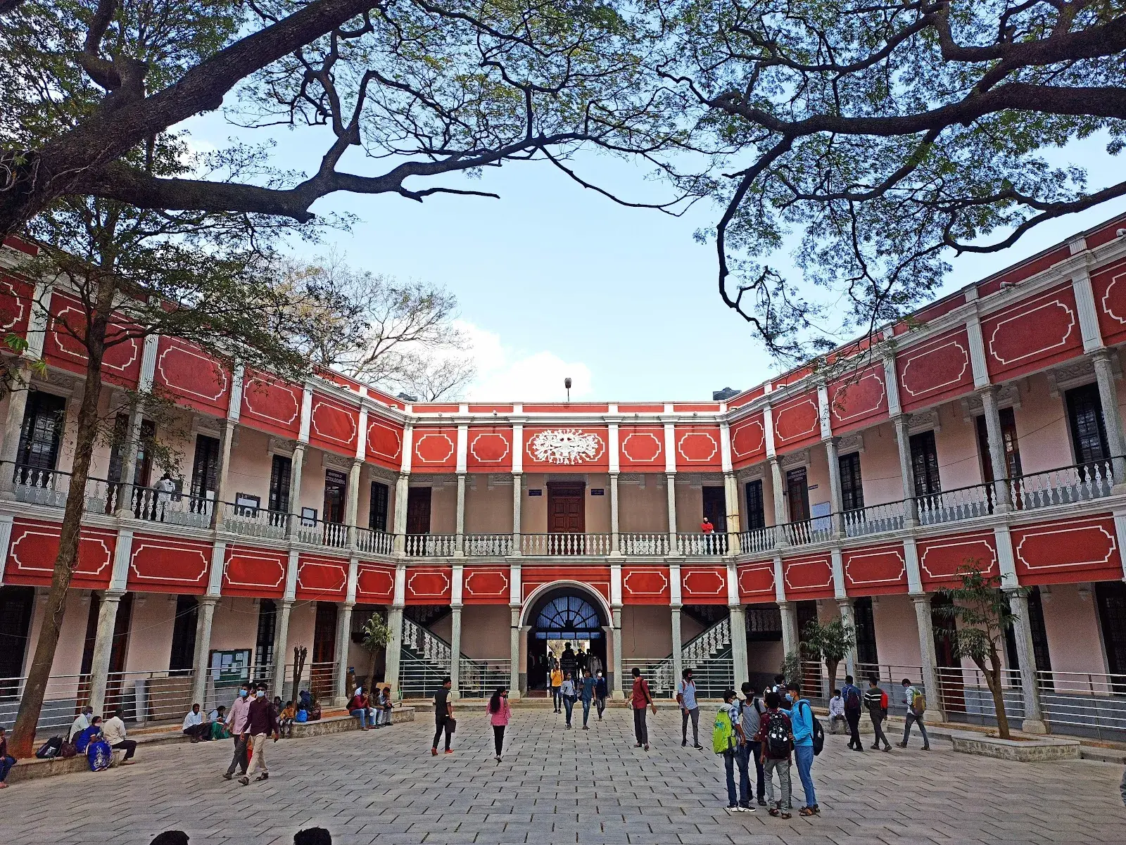 University of Vishweshwariah college of engineering