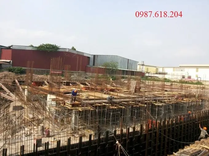 Hanoi University of Civil Engineering logo