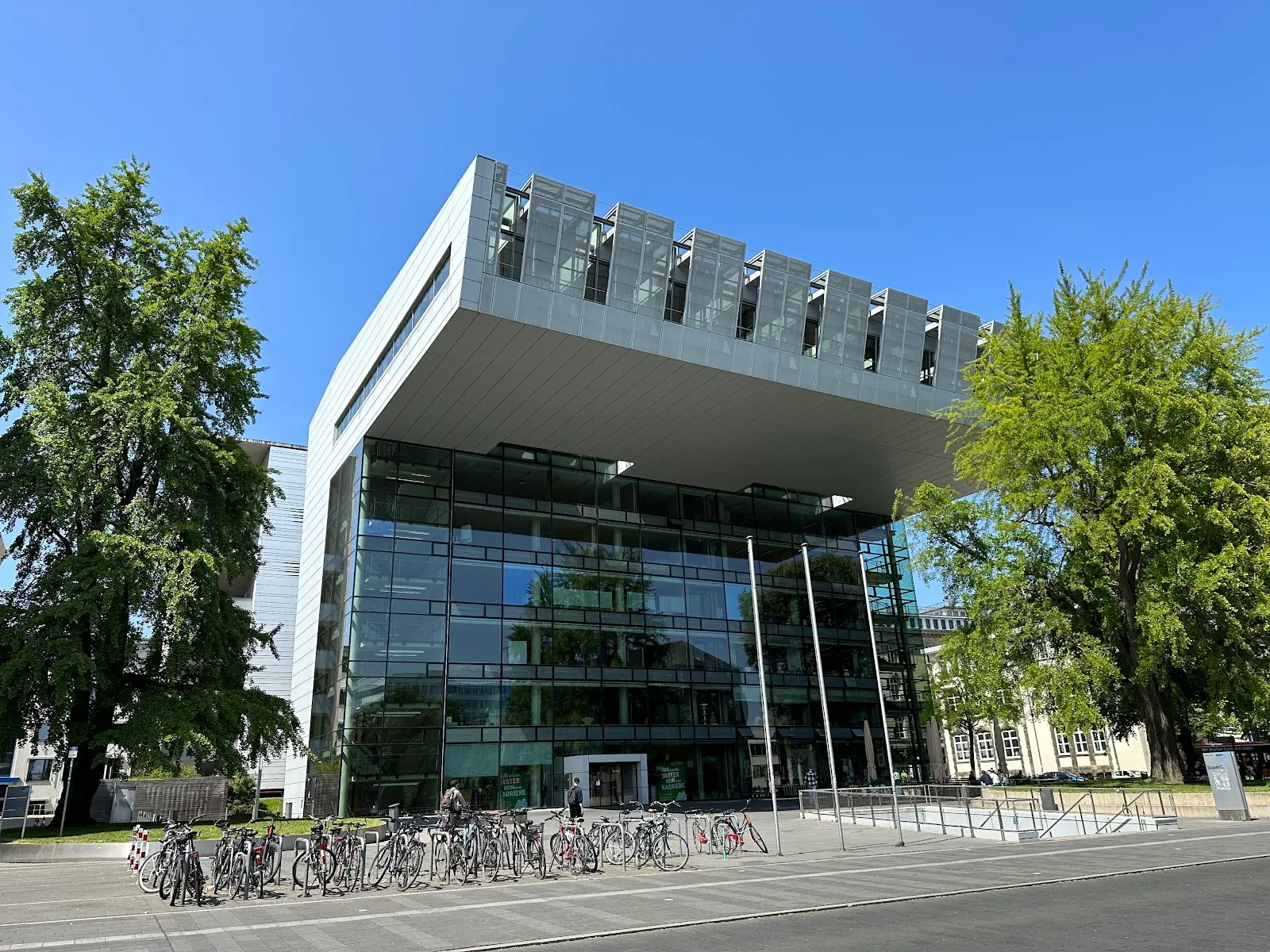 RWTH Aachen University