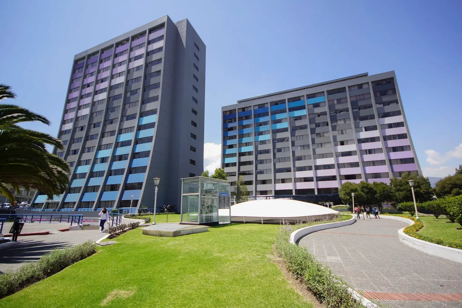 Pontificia Universidad Católica del Ecuador